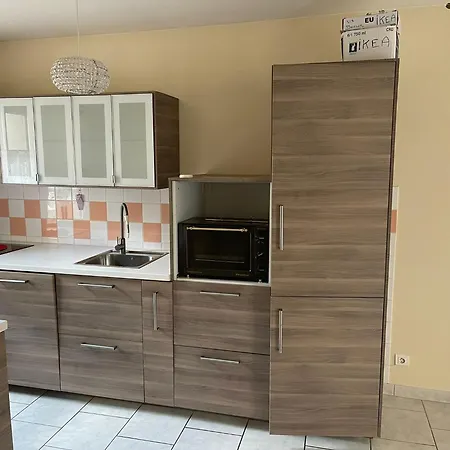 Lumineux Garage Prive Centre-ville Gaillon