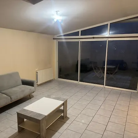 Lumineux Garage Prive Centre-ville *