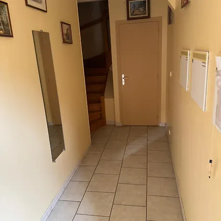 Appartamento Lumineux Garage Privé Centre-ville *