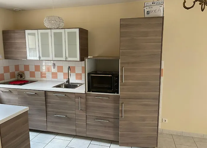 Lumineux Garage Privé Centre-ville Gaillon