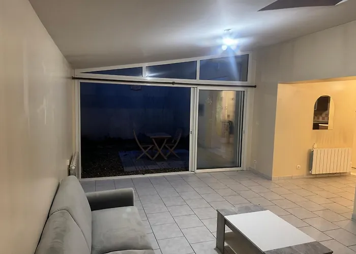 Lumineux Garage Prive Centre-ville Apartment Gaillon