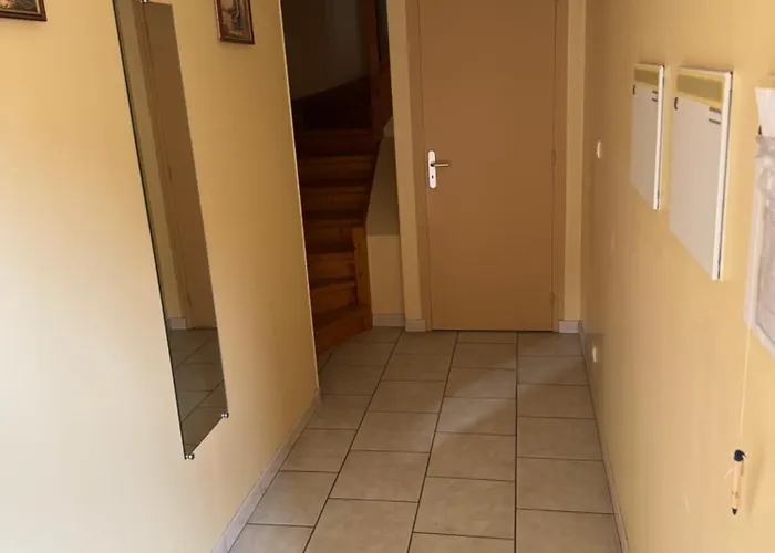 Appartamento Lumineux Garage Privé Centre-ville *