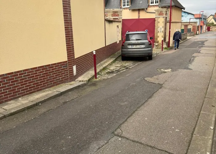 Lumineux Garage Privé Centre-ville * Gaillon